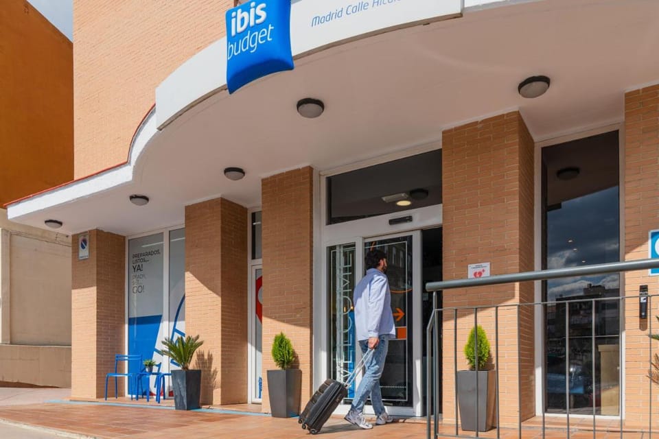 Ibis Budget Madrid Calle Alcala Bed and Breakfast in Madrid