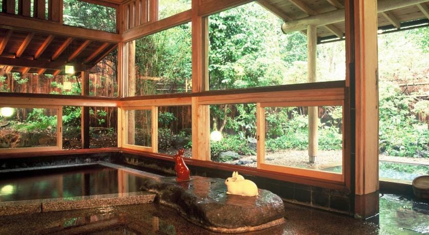 Izukogen Shirogasaki Onsen Hanafubuki Ryokan in Shizuoka Prefecture