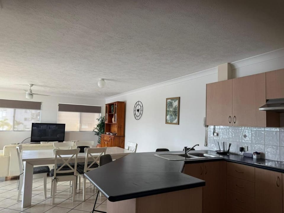 Pelican Cove Waterfront Apartment Resort in South Stradbroke
