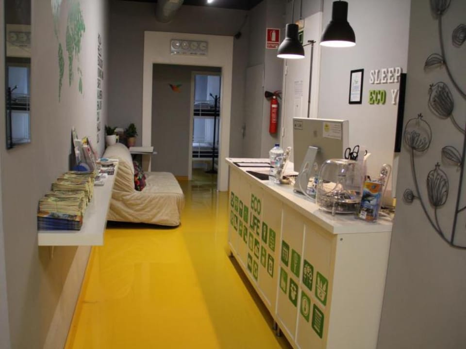 Sleep Green - Certified Eco Youth Hostel Barcelona Hotel in Barcelona