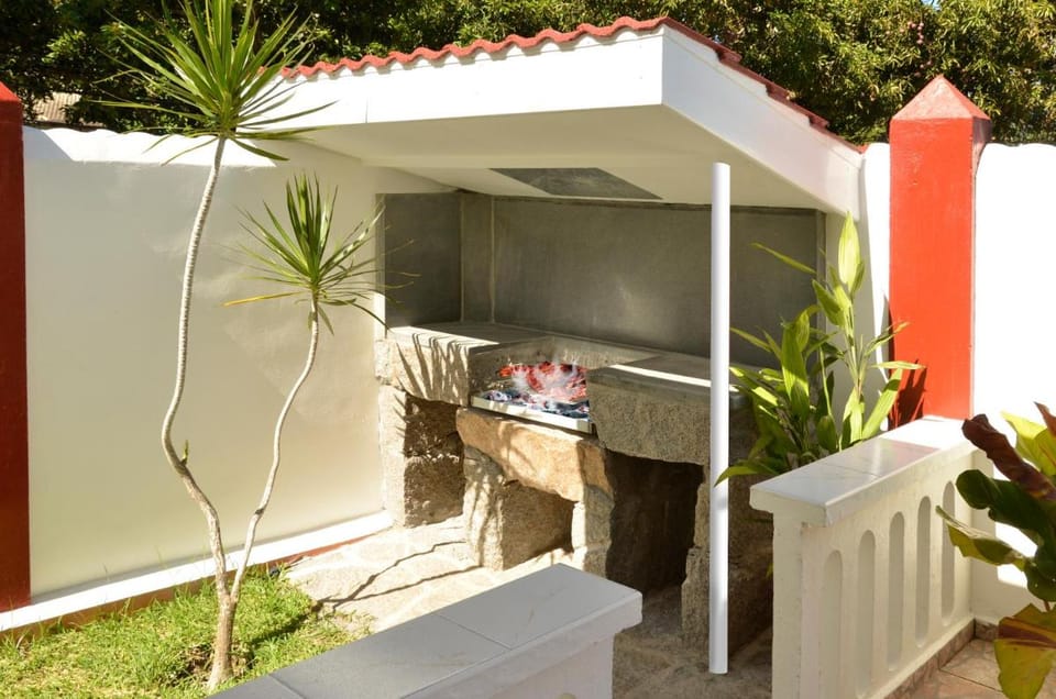 Ixora Villa Apartment in Africa