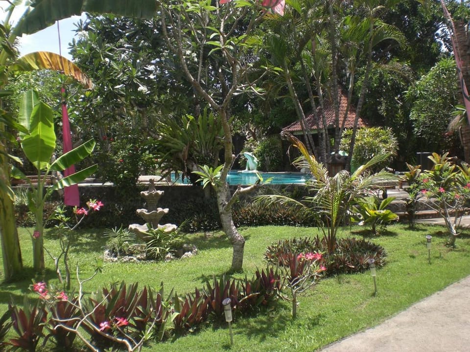 Bali Kembali Hotel Campground/ 
RV Resort in Denpasar