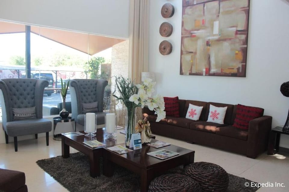 Segara Suites Hotel in Subic
