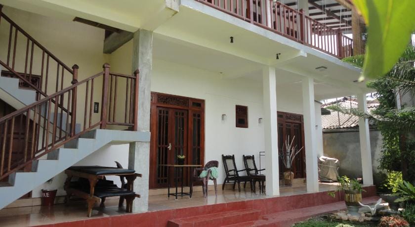 Sapara River Inn Bed and Breakfast in Western Province