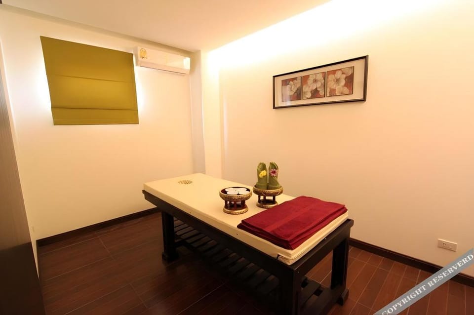 S Tara Grand Hotel Hotel in Surat Thani Changwat
