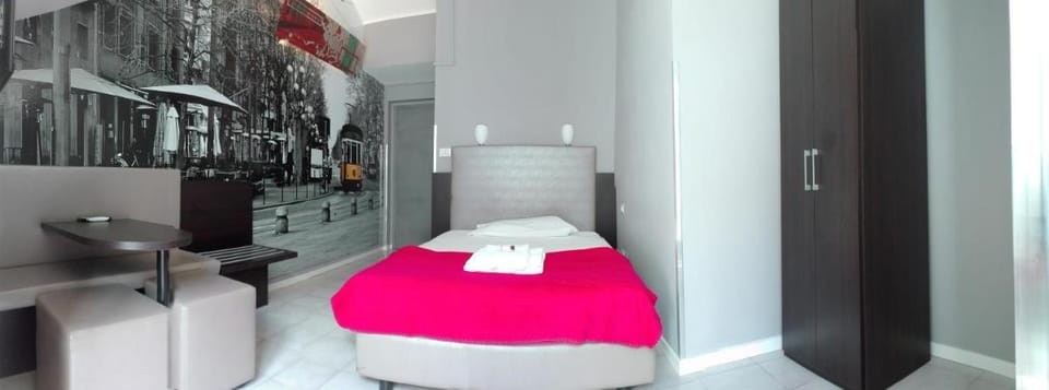 NEW GENERATION HOSTEL Navigli Milano Hostel in Milan