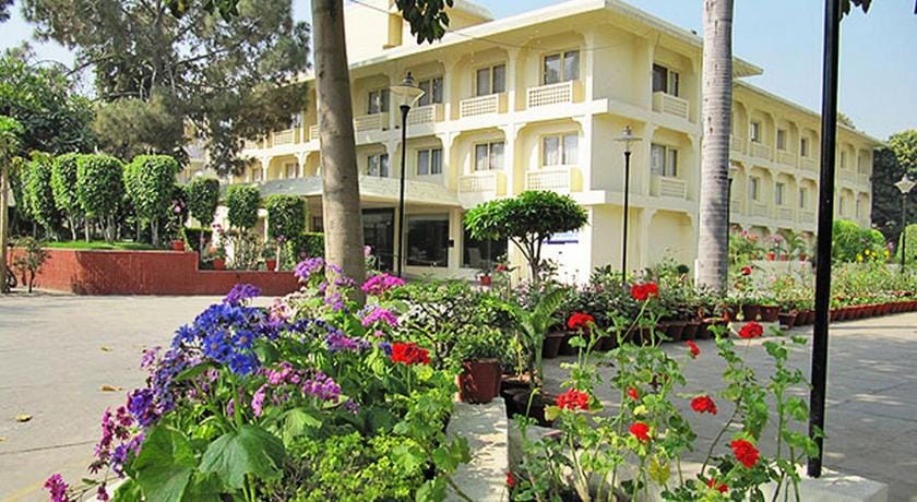 Hotel Ritz Plaza Hotel in Punjab, India
