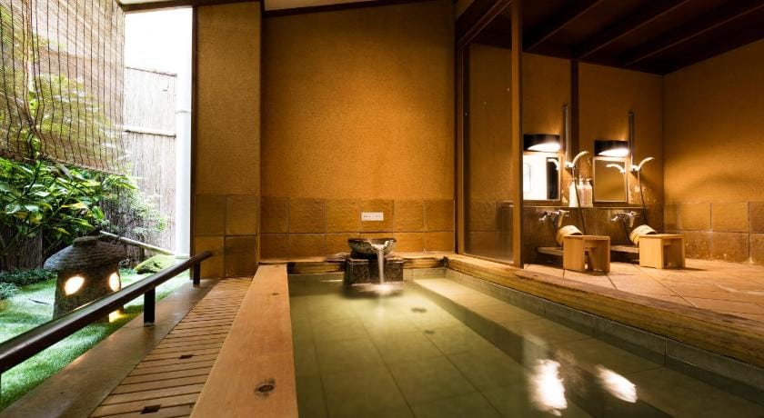 Rurikoh Ryokan in Ishikawa Prefecture