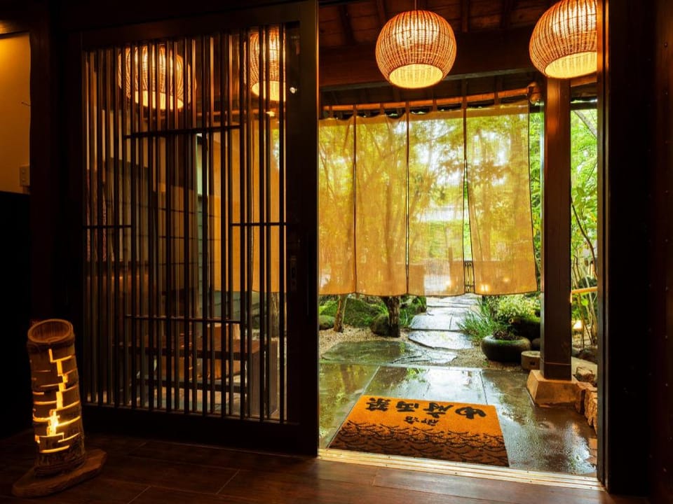 Yufu Ryochiku Hotel in Japan