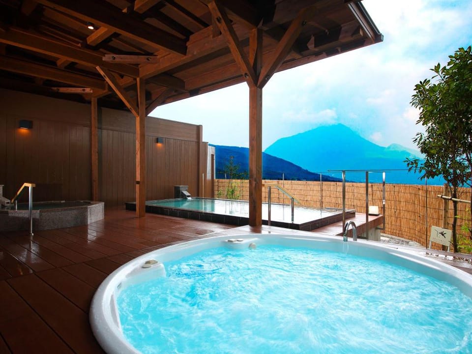 Yufuin Hanayoshi Hotel in Japan