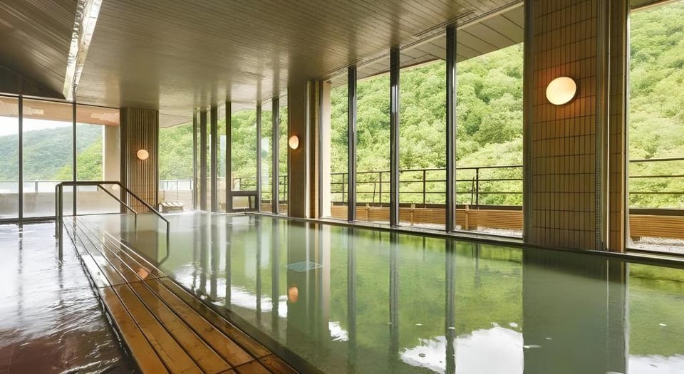 Hana Momiji Ryokan in Sapporo