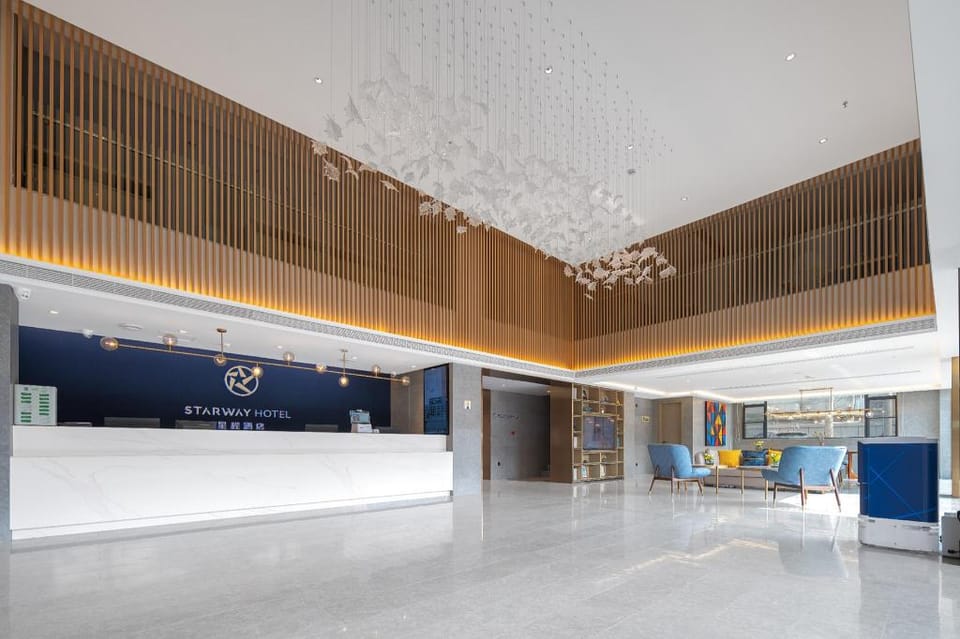 Stayway Hotel Xiamen Tong'an Baolong Plaza Hotel in Xiamen
