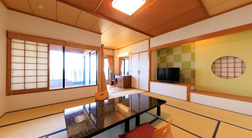 Seaside Hotel Mimatsu Ooetei Ryokan in Japan