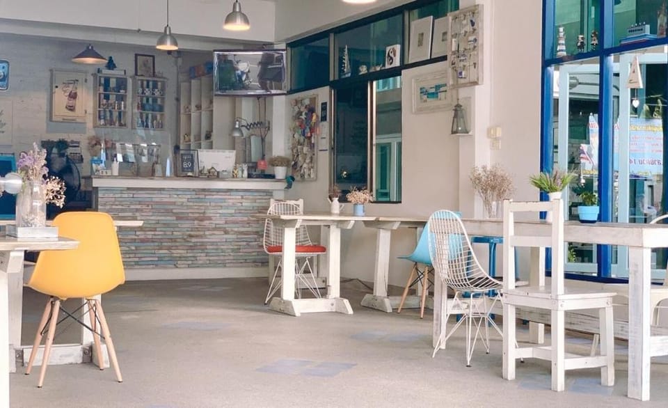 Chanchalay Hip Hostel (SHA Plus) Hostel in Krabi Changwat