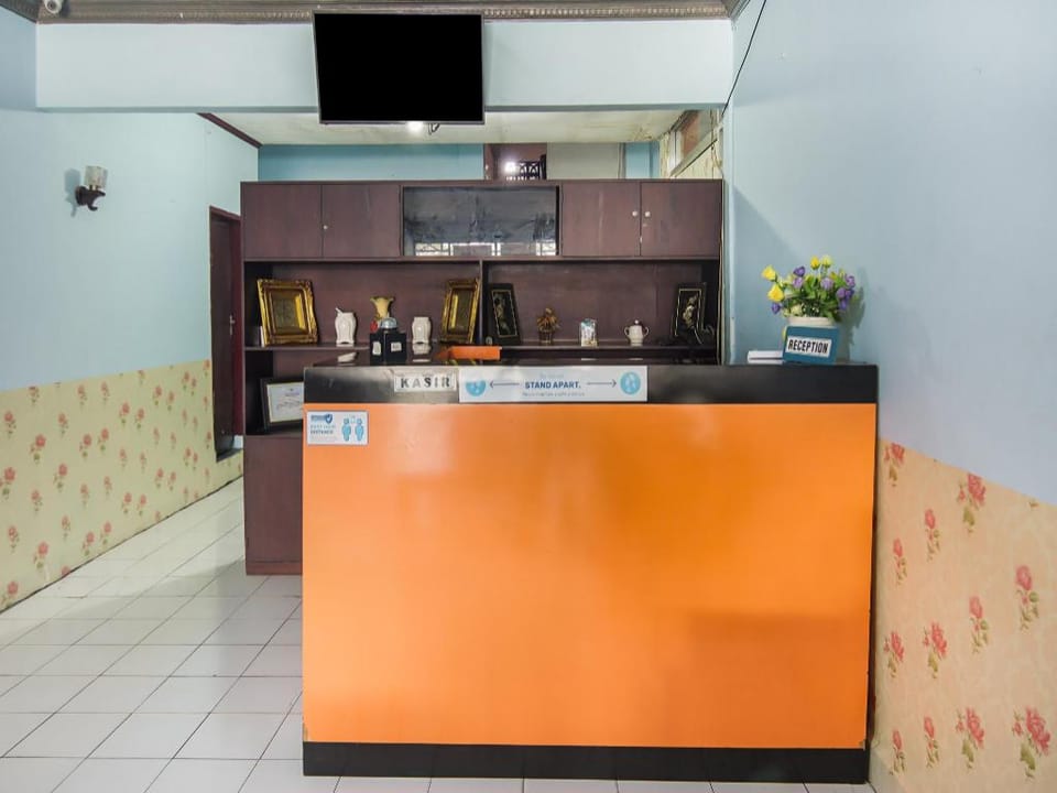 OYO 90926 Hotel Andalas Syariah Palu Hotel in Indonesia