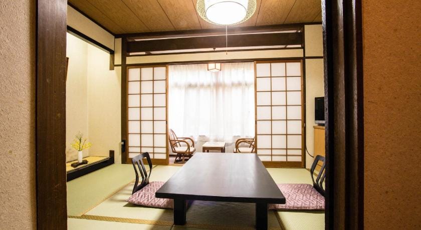 Gyokusenkaku Ryokan Hotel in Japan