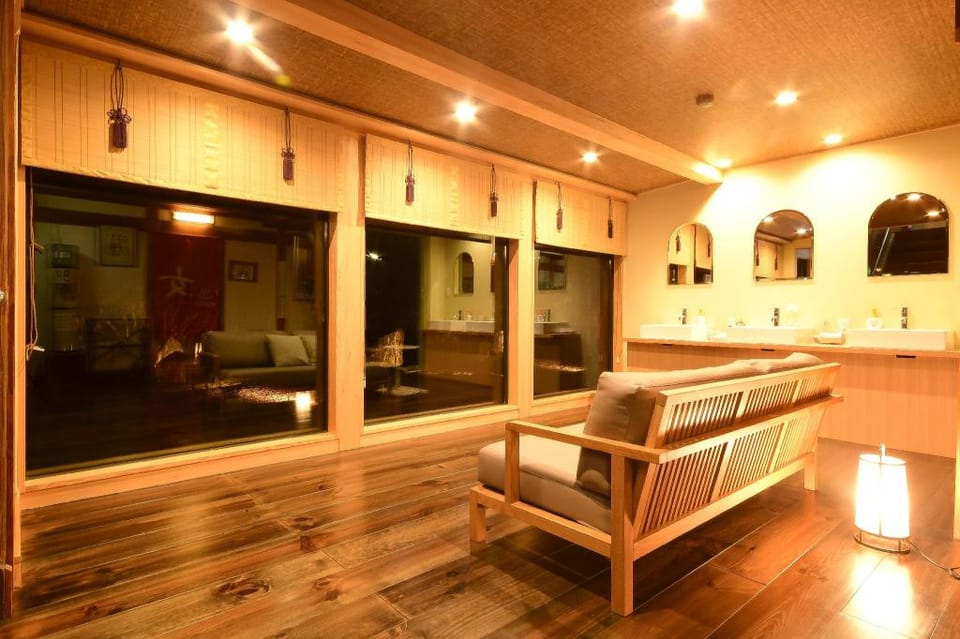 Koyasan Shukubo Yochiin Ryokan in Japan