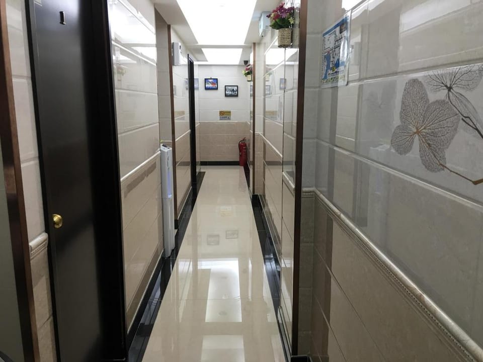 HK Peace Guest House Bed and Breakfast in Hong Kong
