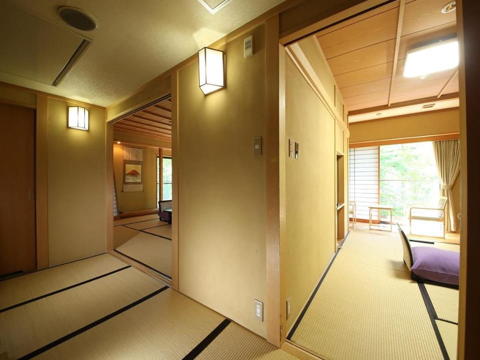 Shirafune Grand Hotel Ryokan in Takayama