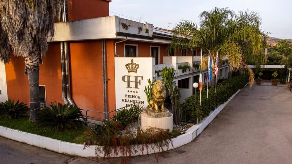 Prince Franklyn Hotel Hotel in Campania