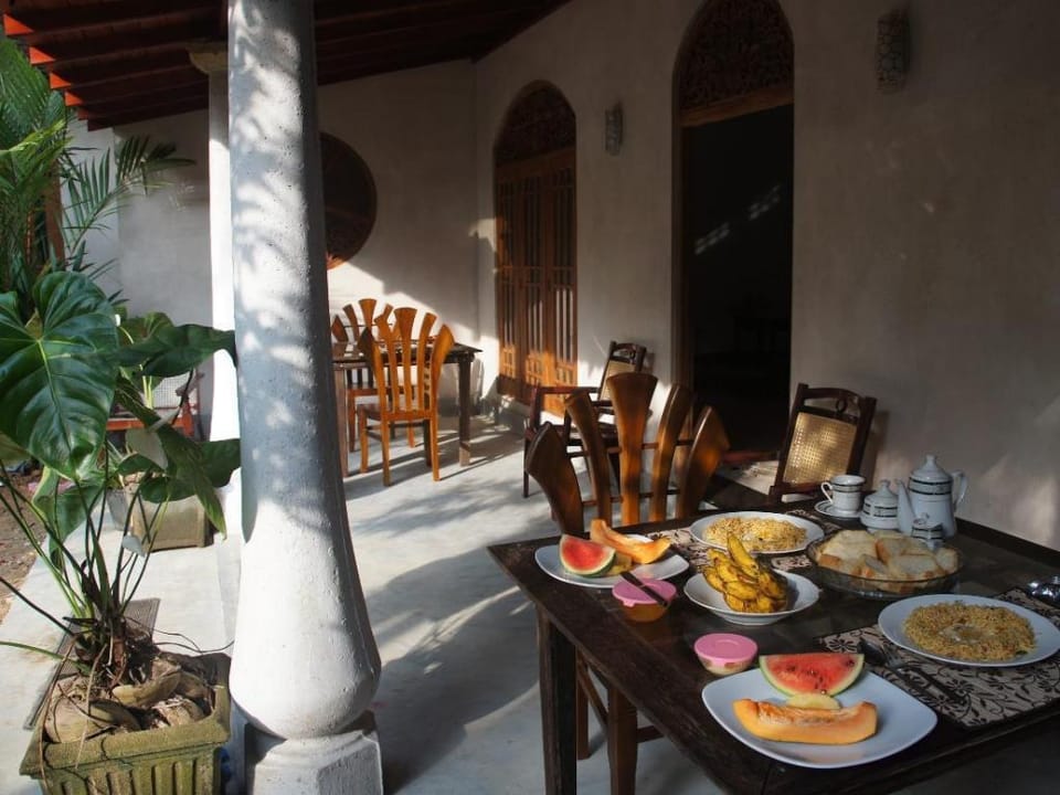 Srimalis Residence Hotel in Southern Province