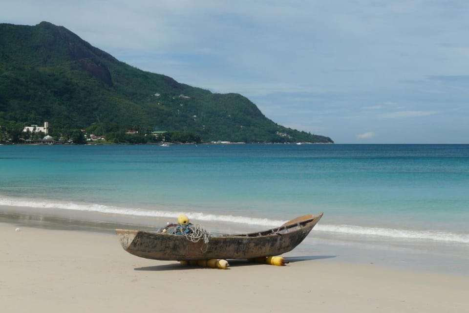 Clef des Iles Bed and Breakfast in Africa