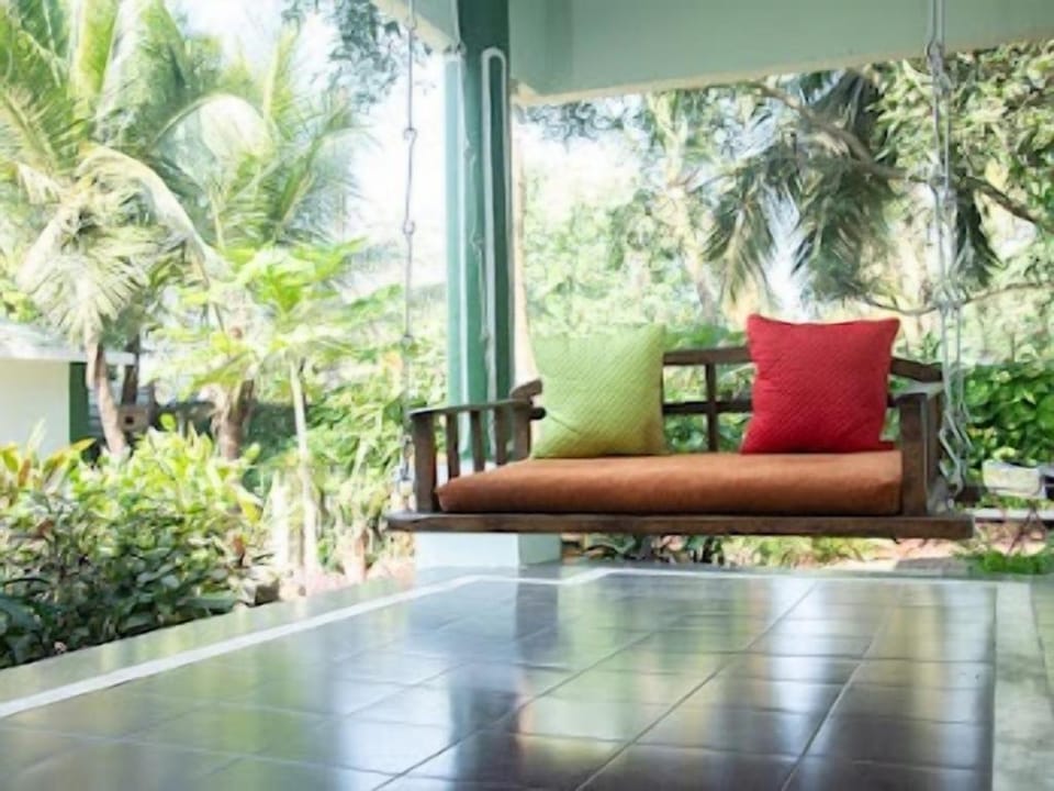 Ghanvatkar Bunglow Resort Hotel in Alibag