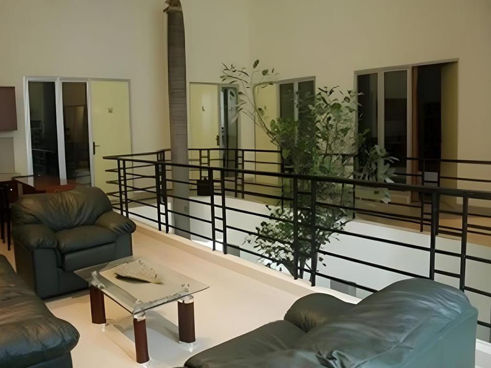 Soerabaja Place Guest House Bed and Breakfast in Surabaya