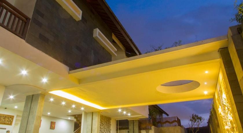 Delu Villas and Suite Seminyak Campground/ 
RV Resort in North Kuta