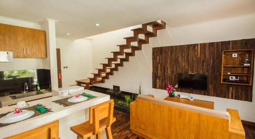 Delu Villas and Suite Seminyak Campground/ 
RV Resort in North Kuta