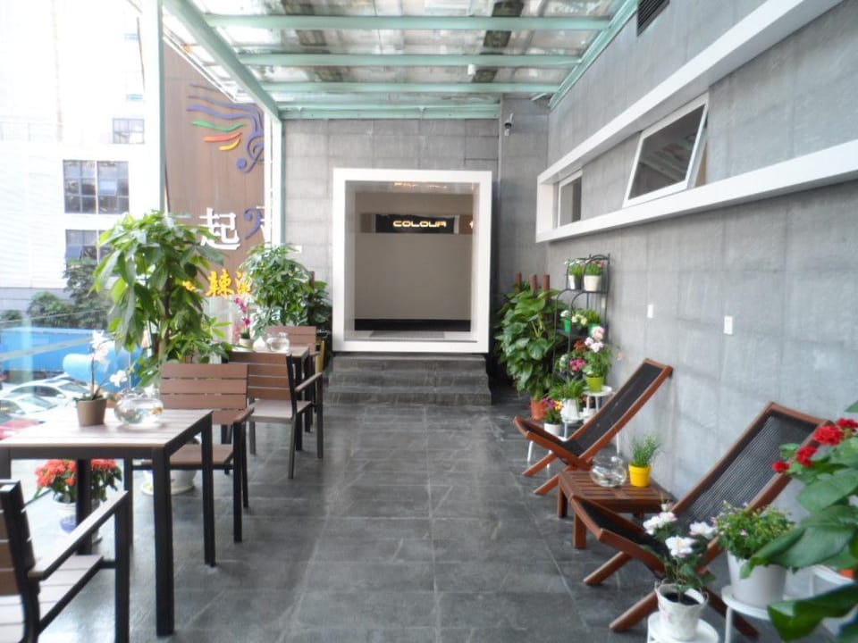 Colour Inn Shenzhen Shekou Branch Hotel in Hong Kong