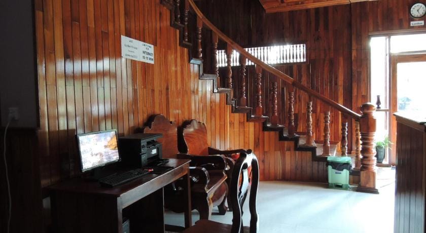 Golden Papaya Guesthouse Bed and Breakfast in Krong Siem Reap