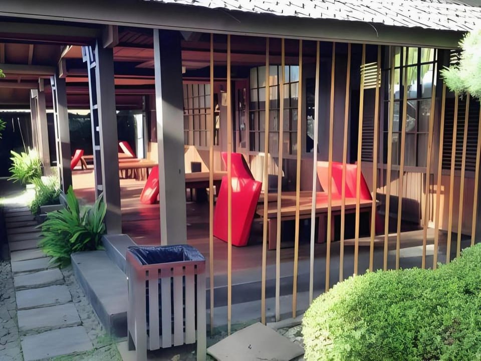 Rumah Stroberi Organic Farm & Family Lodge Campground/ 
RV Resort in Parongpong