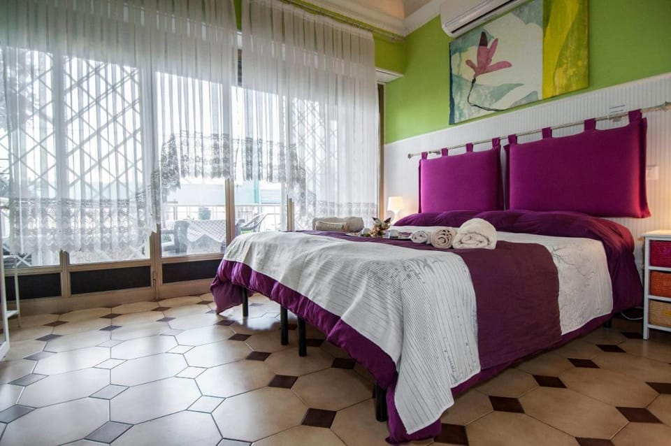 Passeggiate Romane Bed and Breakfast in Rome