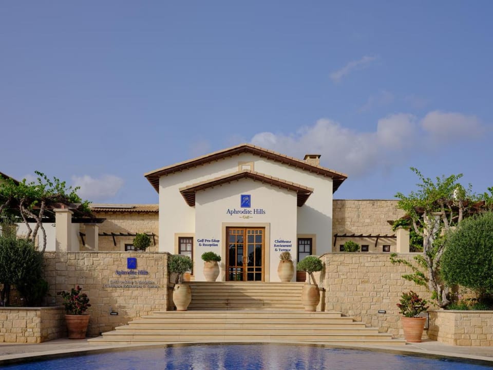 Aphrodite Hills Rentals - Junior Villas Resort in Kouklia