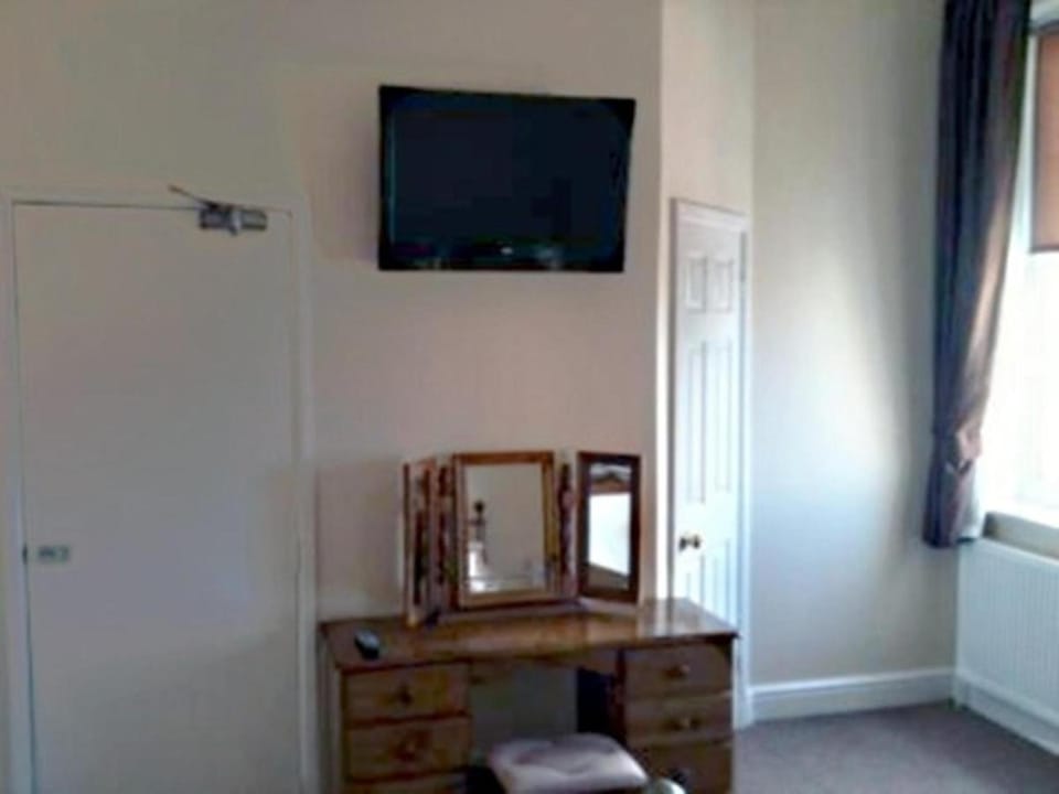 Clifton Hotel Bed and Breakfast in Weymouth