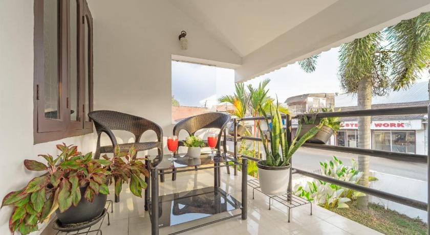 Riviera Residence Hotel in Alappuzha