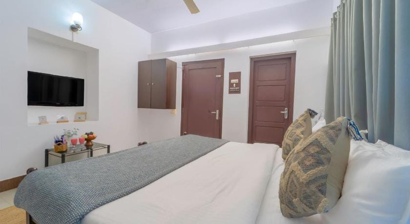 Riviera Residence Hotel in Alappuzha