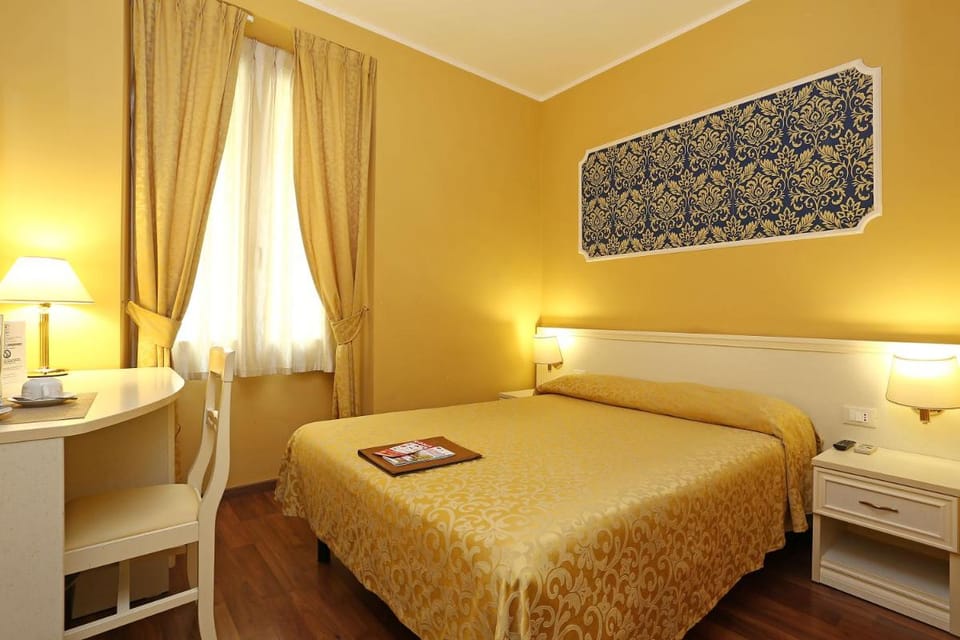 DG Prestige Room Bed and Breakfast in Rome