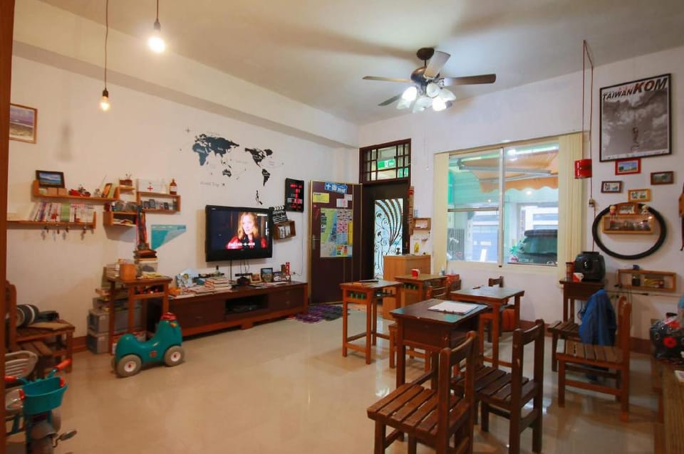 Tenth Street Homestay Bed and Breakfast in Taiwan, Province of China