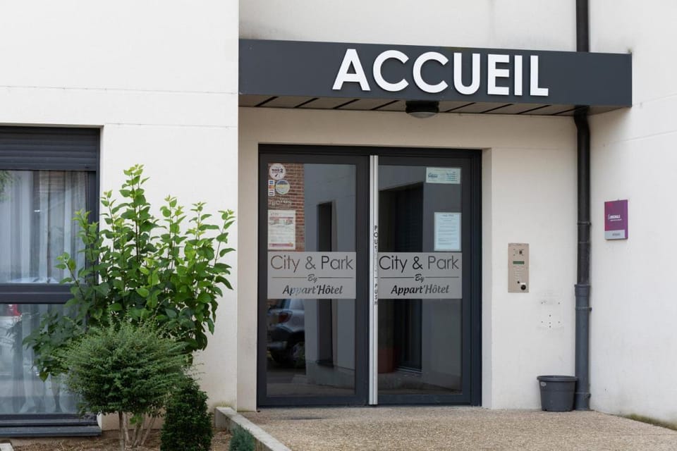 The Originals Residence, Kosy Appart'hotels Troyes City & Park Apartment hotel in Troyes