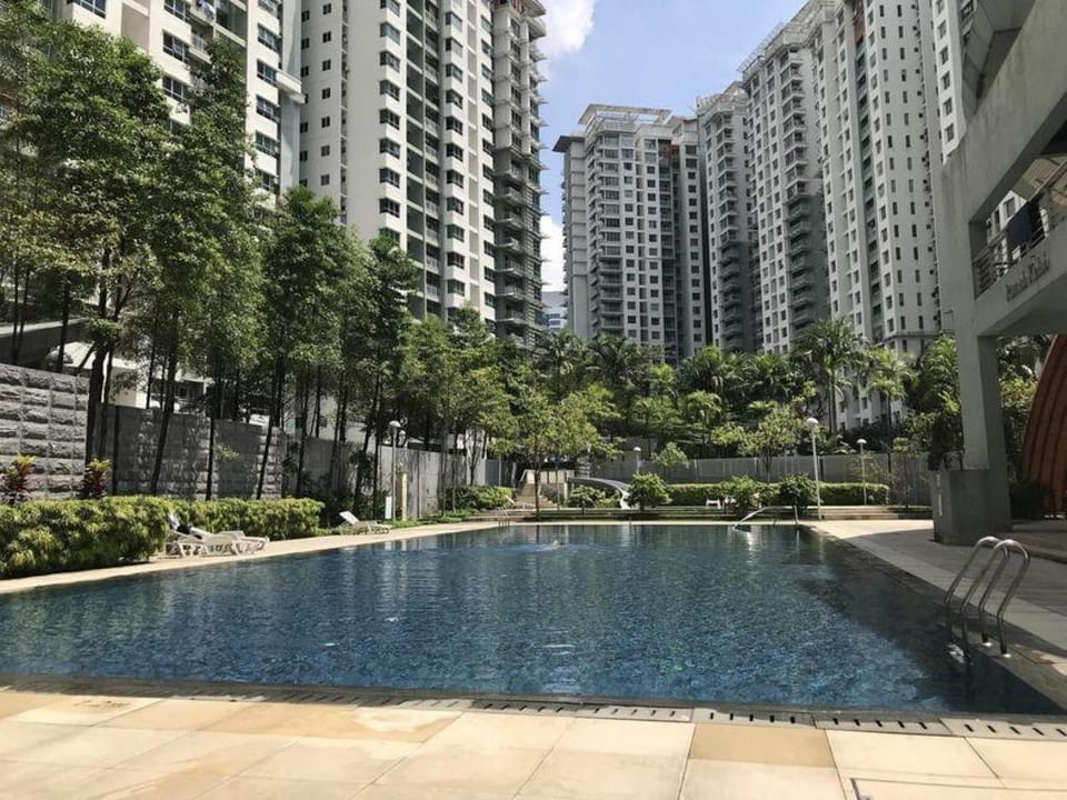 Short Stays Condominium Apartment in Petaling Jaya