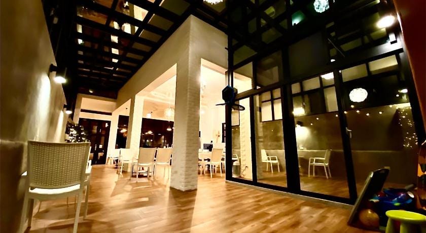 Good News B & B Bed and Breakfast in Hengchun Township