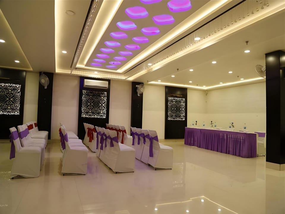 Hotel Idea Inn Hotel in Uttar Pradesh
