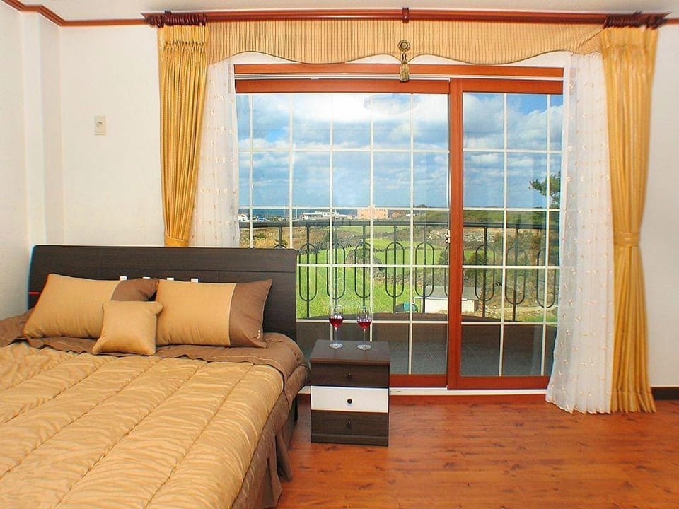 Jeju Feel House Pension Bed and Breakfast in South Korea