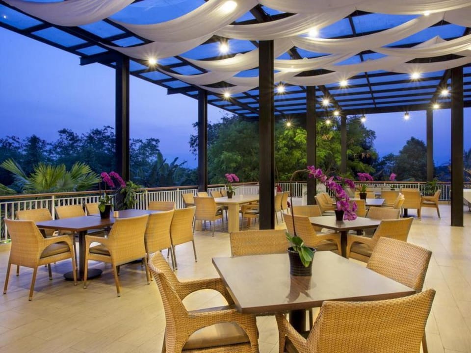 Padjadjaran Suites Resort And Convention Hotel in West Java