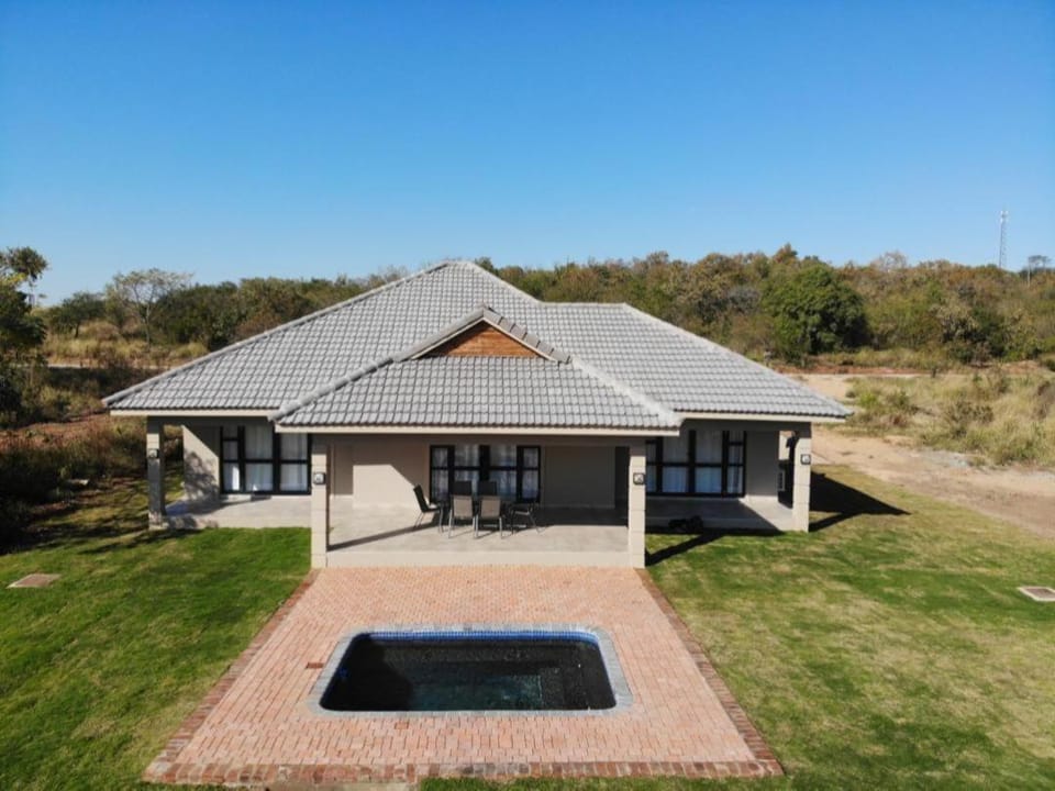 Nkonyeni Lodge & Golf Estate Resort in Africa