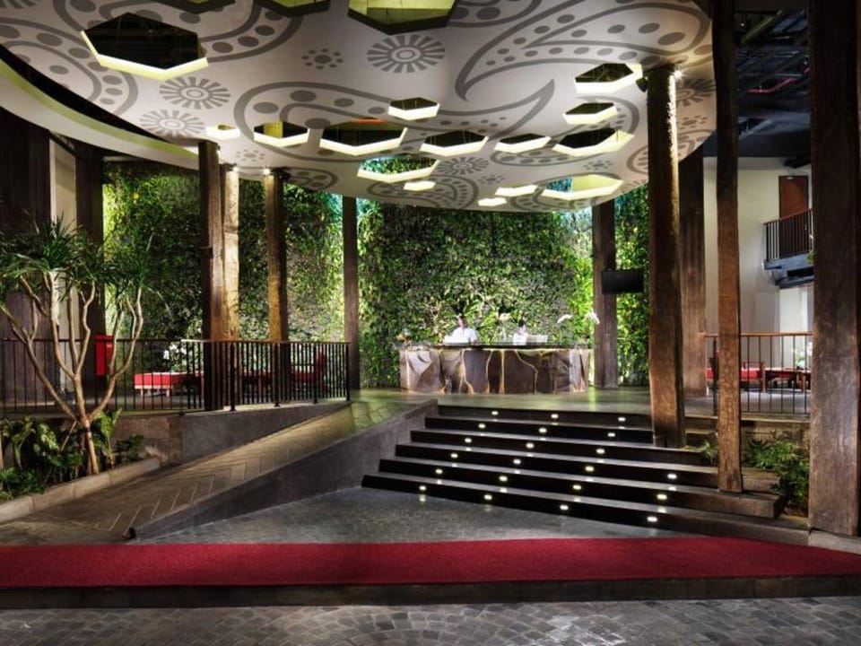 Sun Island Hotel & Spa Legian Hotel in Kuta