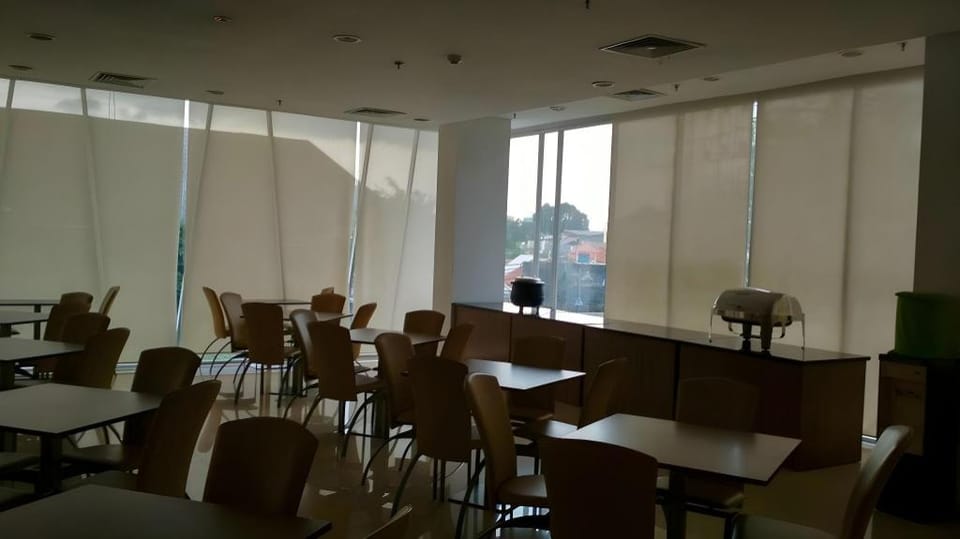 Whiz Hotel Cikini Jakarta Hotel in Jakarta