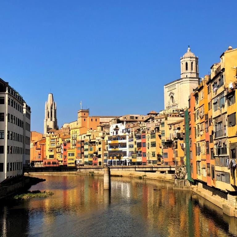 Zoo Loco Guest House Hotel in Girona